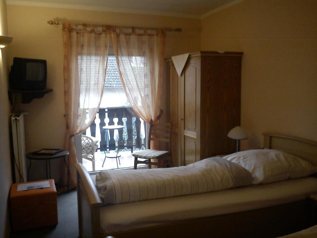 Hotel Zur Kueferschenke Nierstein Bilik gambar